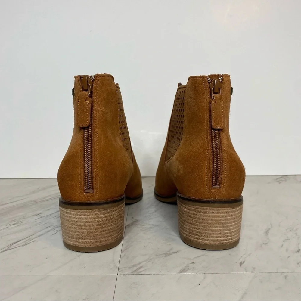 New! Cole Haan Val Pointed Toe Bootie 9 1/2B